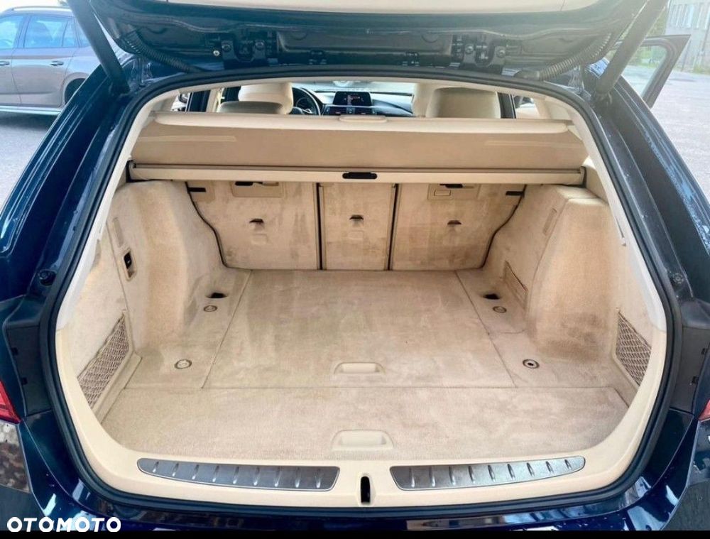 BMW Seria 3 - 24
