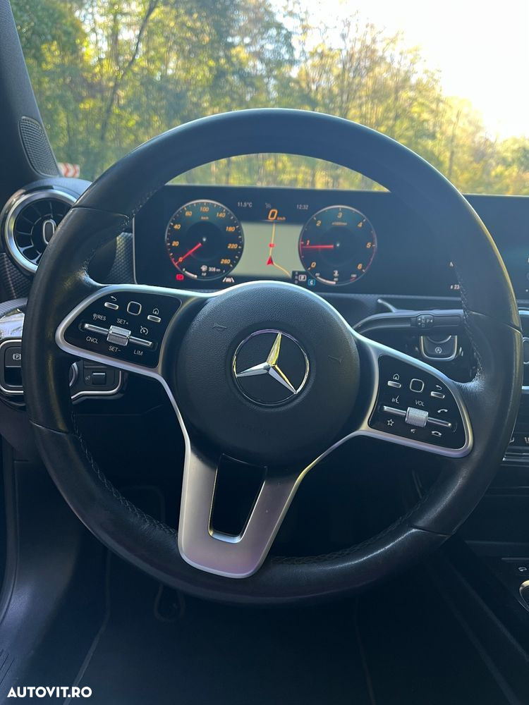 Mercedes-Benz A 180 d 7G-DCT - 6