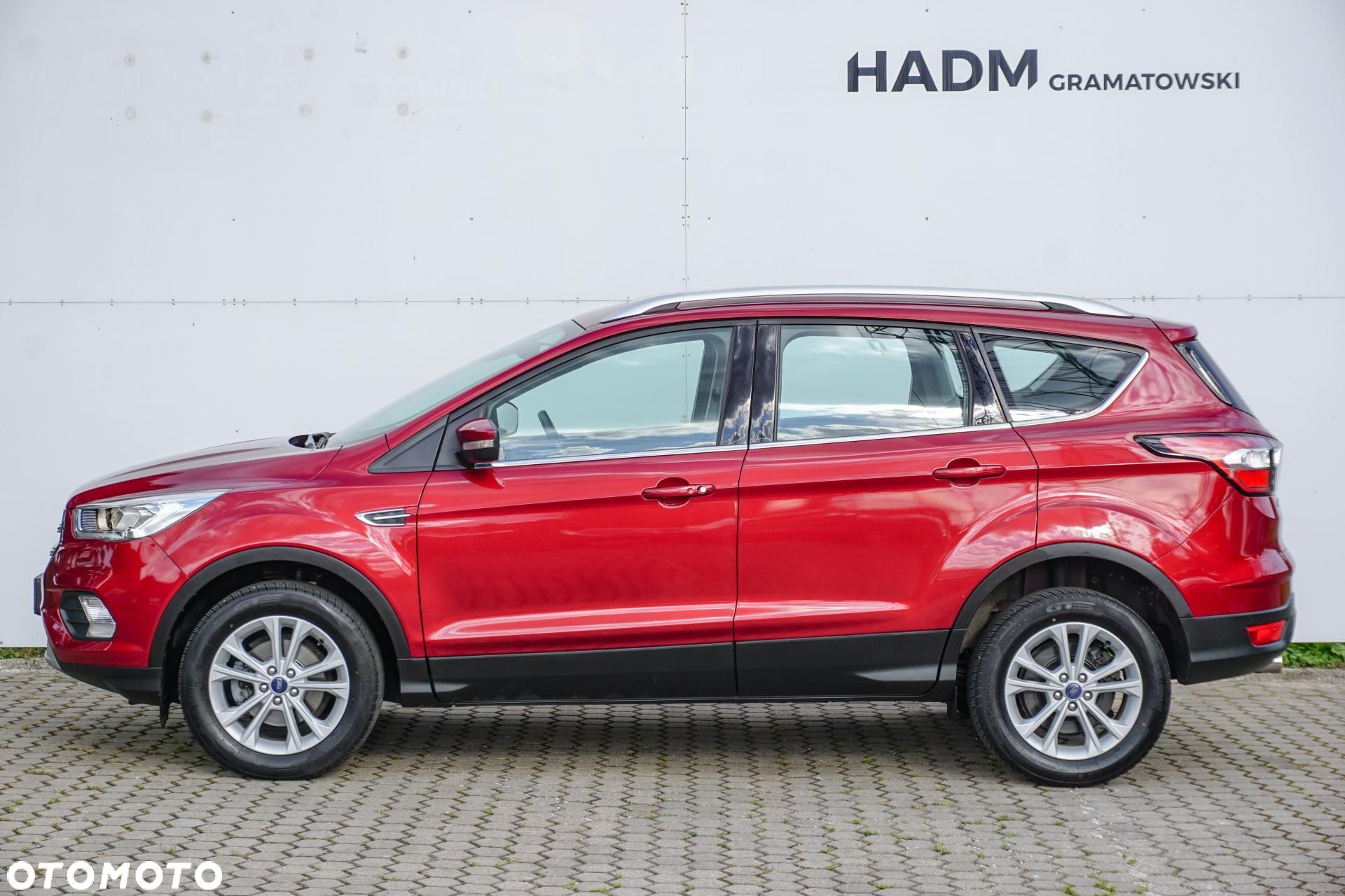 Ford Kuga - 4