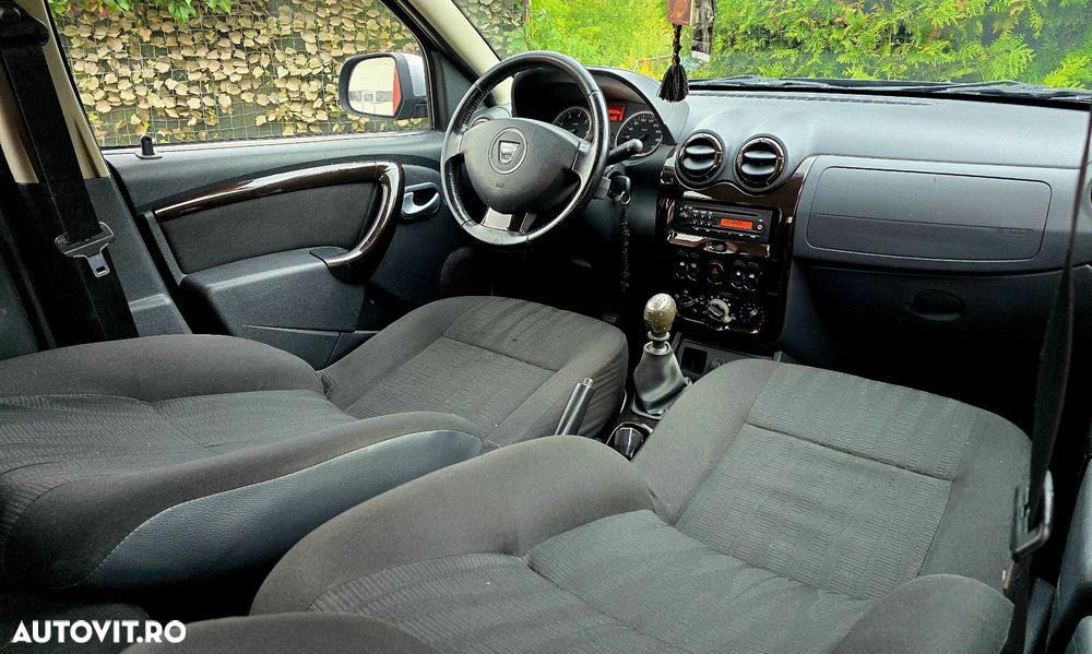 Dacia Duster 1.5 dCi 4x2 Laureate - 12