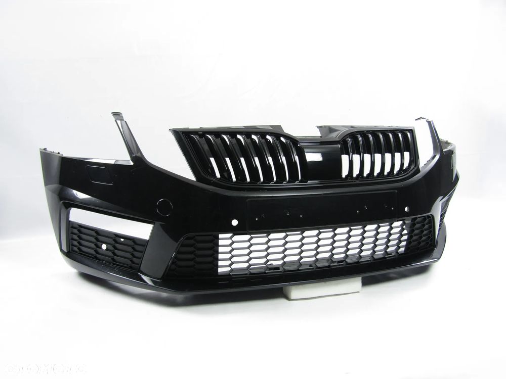 Zderzak przedni Skoda Octavia 3 RS 17 - 20 Sprysk. / Pdc-4 Lakier 9910 / LF9R - 15