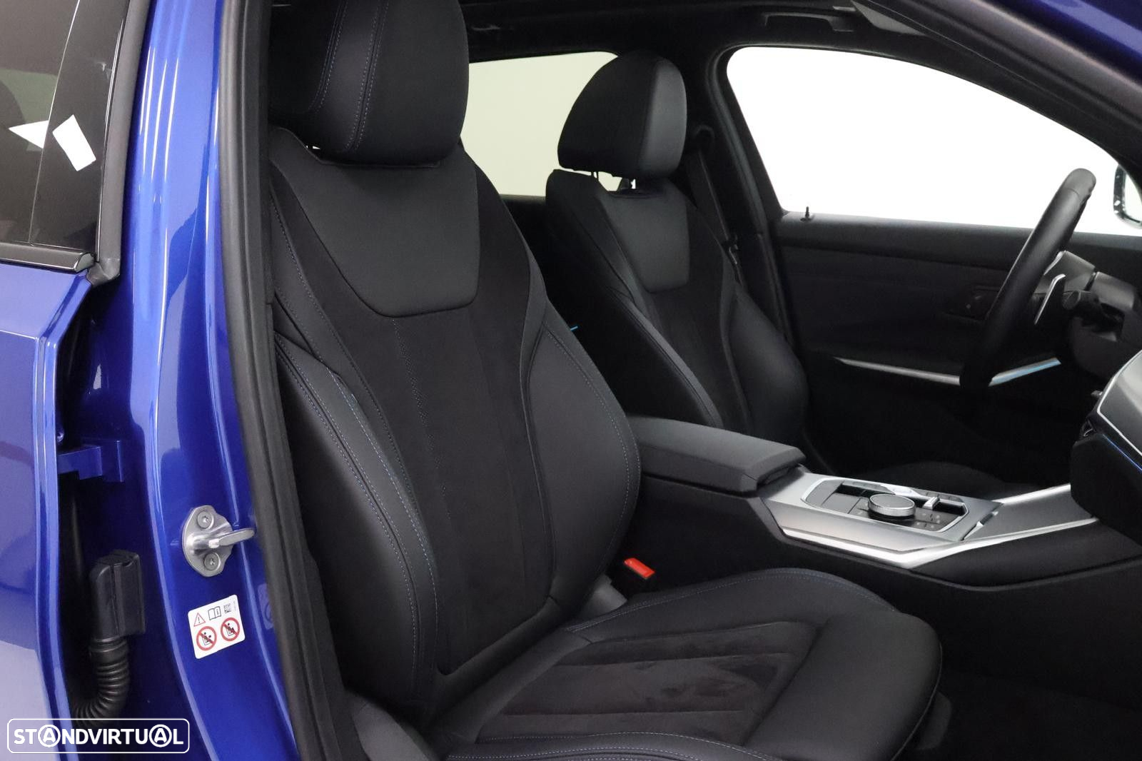 BMW 330 e Touring Pack Desportivo M Pro Auto - 37