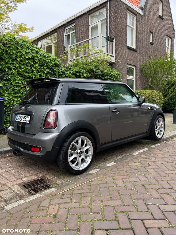 MINI Cooper S Standard - 11