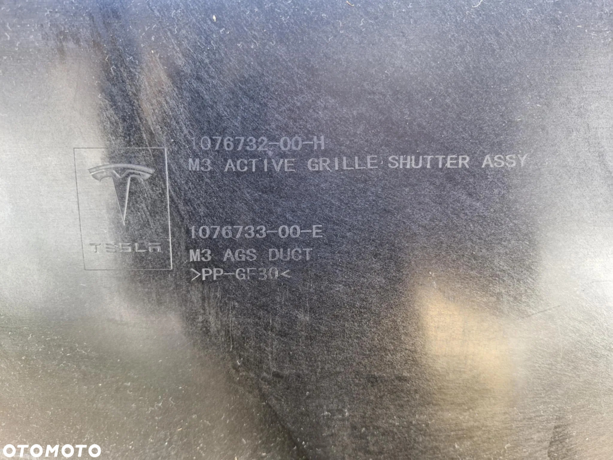 TESLA MODEL 3 KIEROWNICA POWIETRZA 1076732-00-H - 9