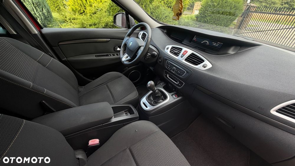 Renault Scenic - 15