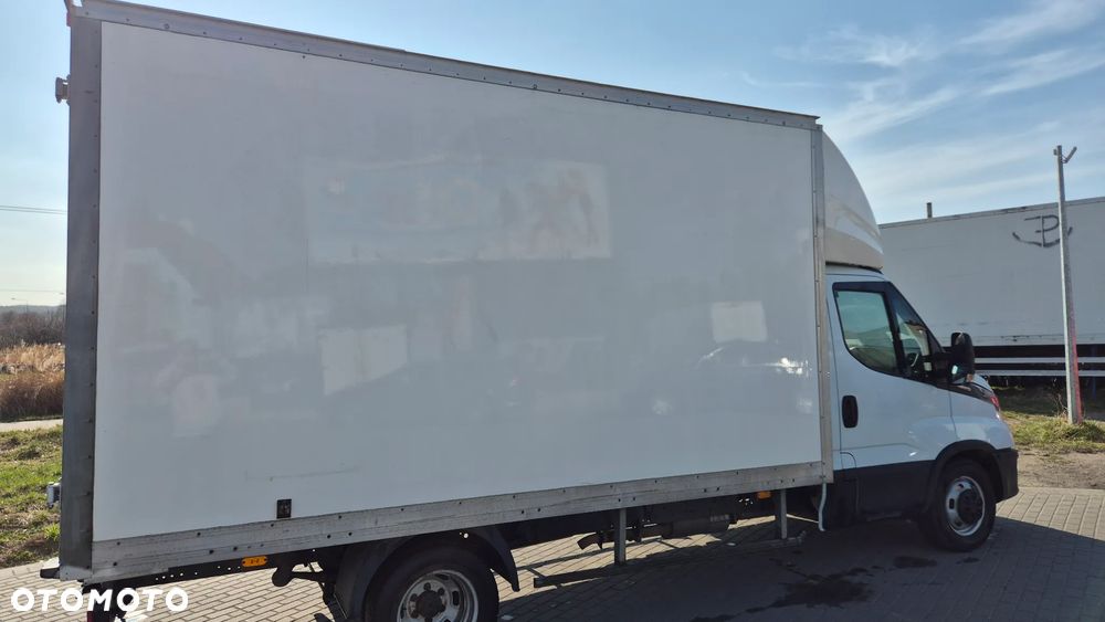 Iveco Daily - 10