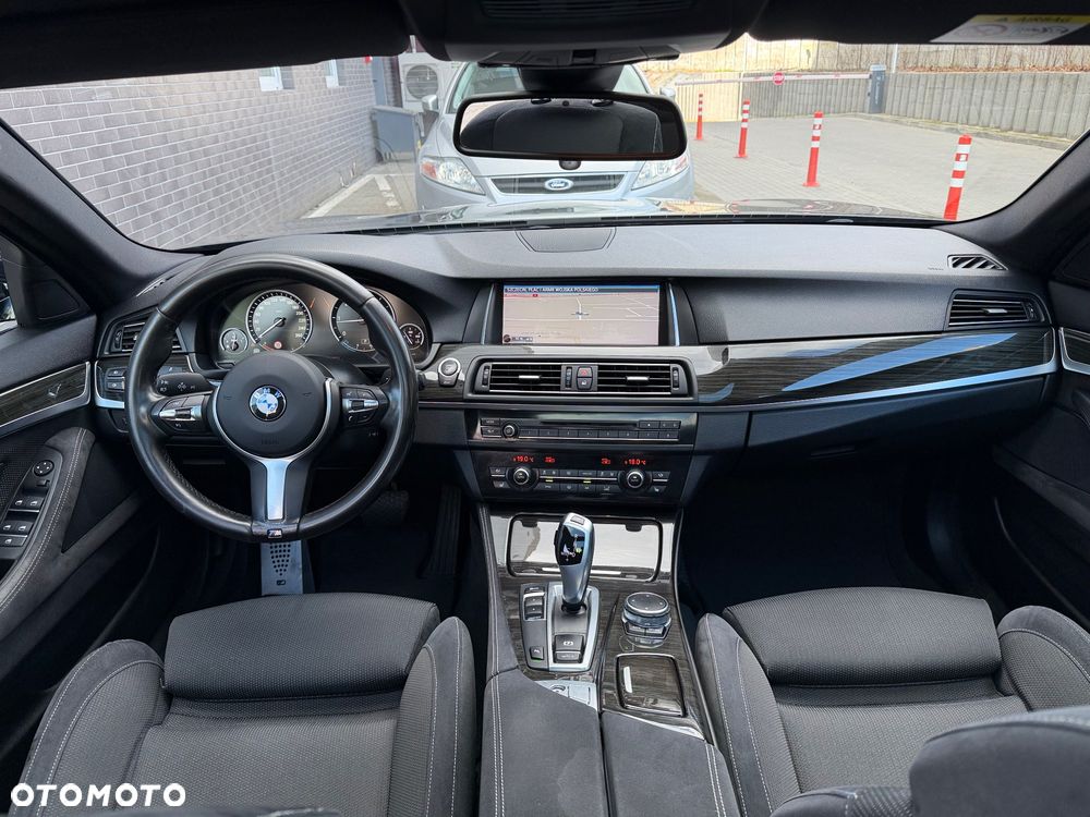 BMW Seria 5 520d M Sport Edition - 32