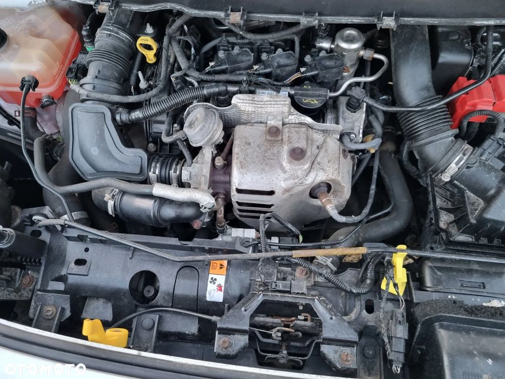 Ford TRANSIT COURIER - 33