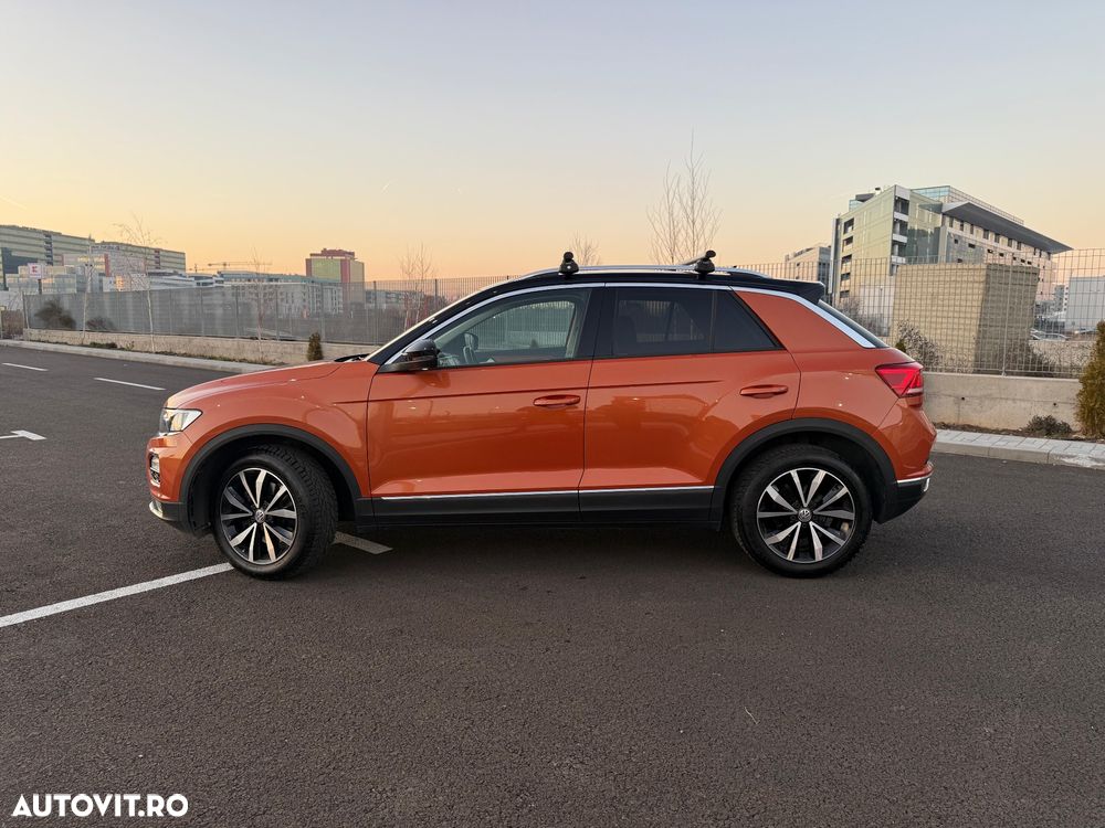 Volkswagen T-Roc - 4