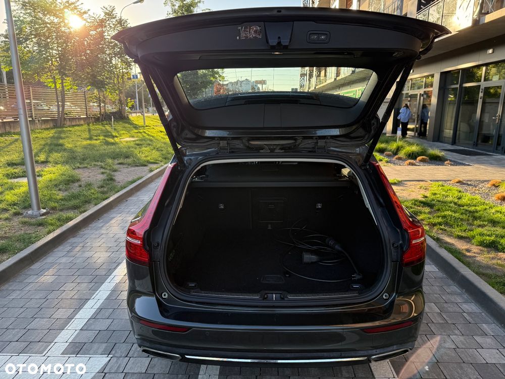 Volvo V60 T6 AWD Plug-In Hybrid Inscription - 18