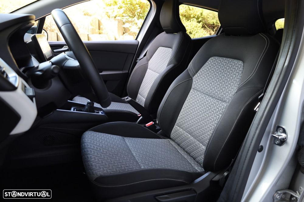 Renault Clio 1.0 TCe Evolution - 41