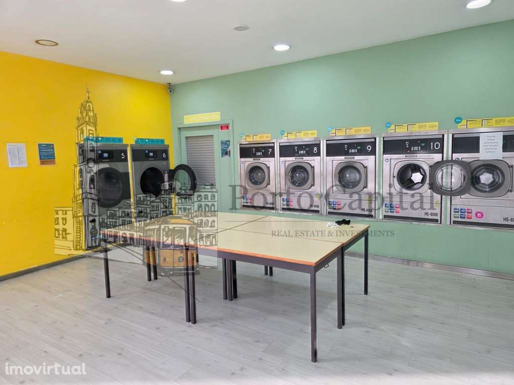 EXCELENTE LOJA AMPLA NO CENTRO HISTÓRICO DE LEÇA DA PALMEIRA - Exce... - Grande imagem: 3/20