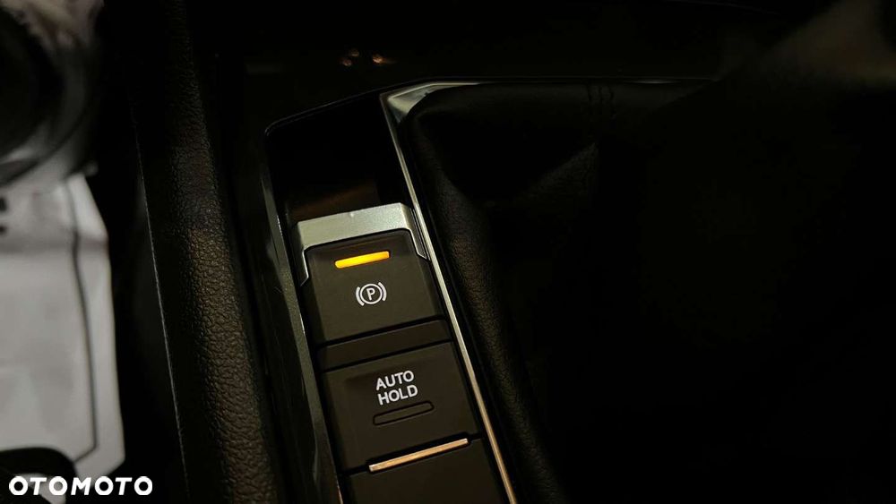 Volkswagen Tiguan - 30