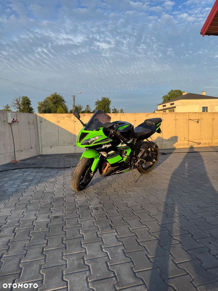 Kawasaki Ninja - 4