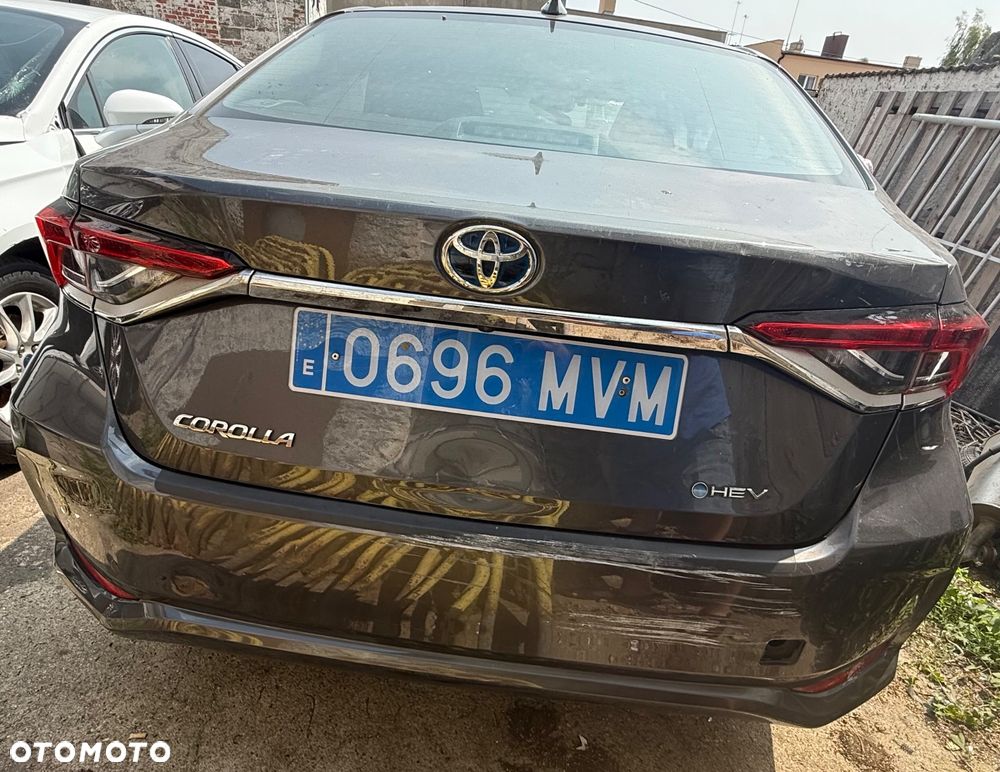 Toyota Corolla 1.8 Hybrid Comfort - 3