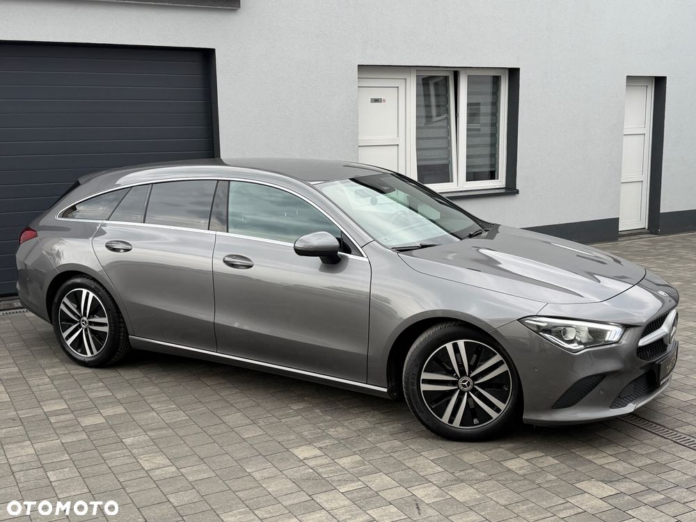 Mercedes-Benz CLA - 12