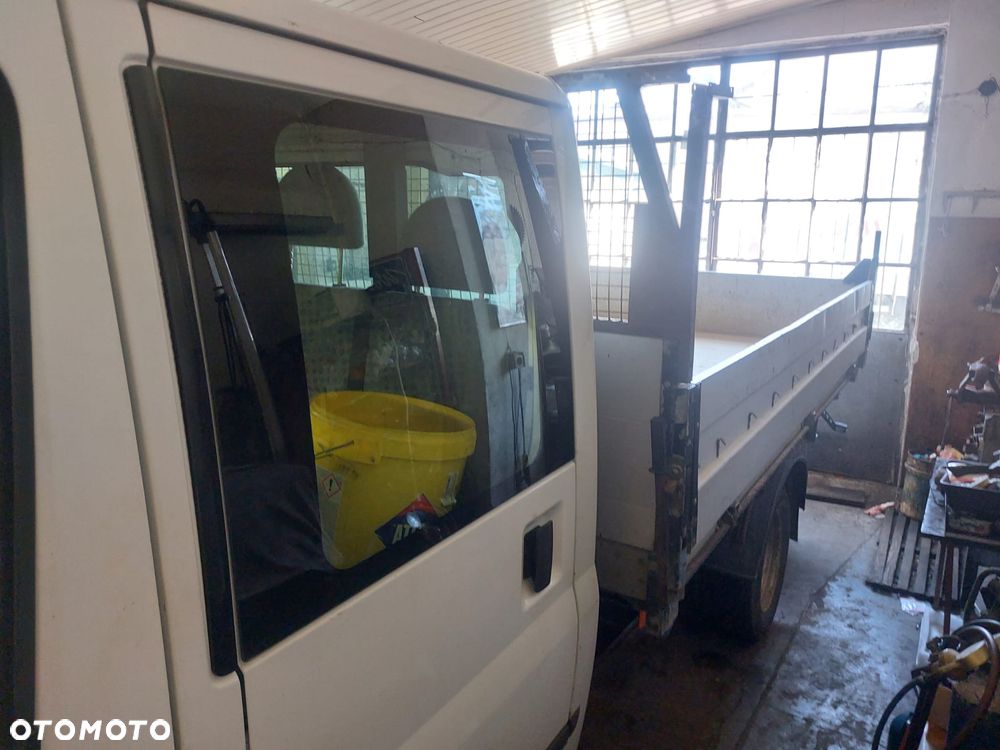 Ford Transit 350L - 1