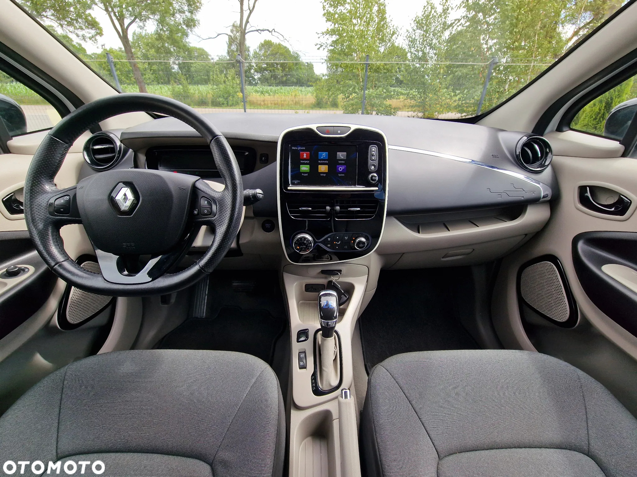Renault Zoe - 23