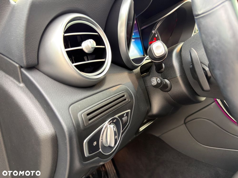 Mercedes-Benz GLC 300 4-Matic - 13