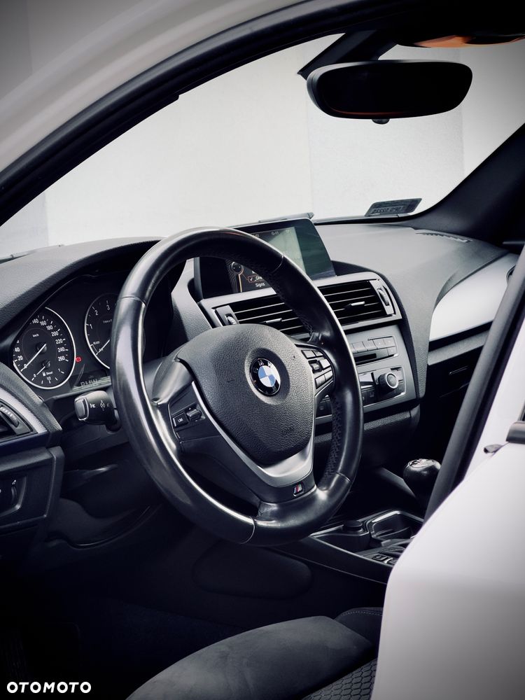 BMW Seria 1 118d Sport Line - 8