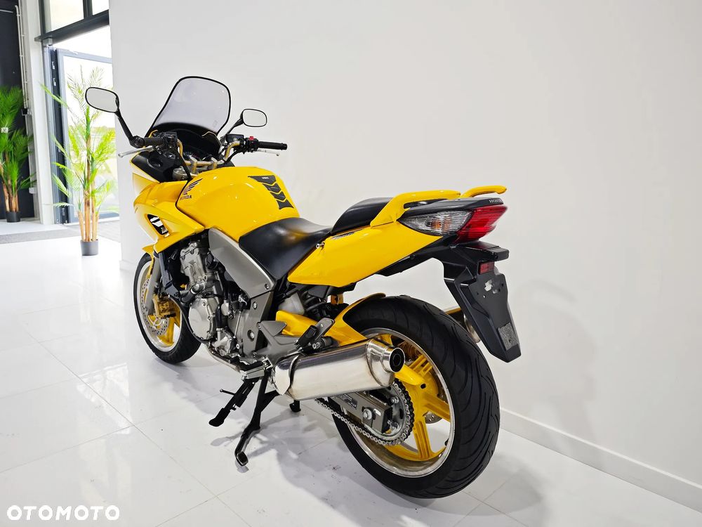Honda CBF - 16