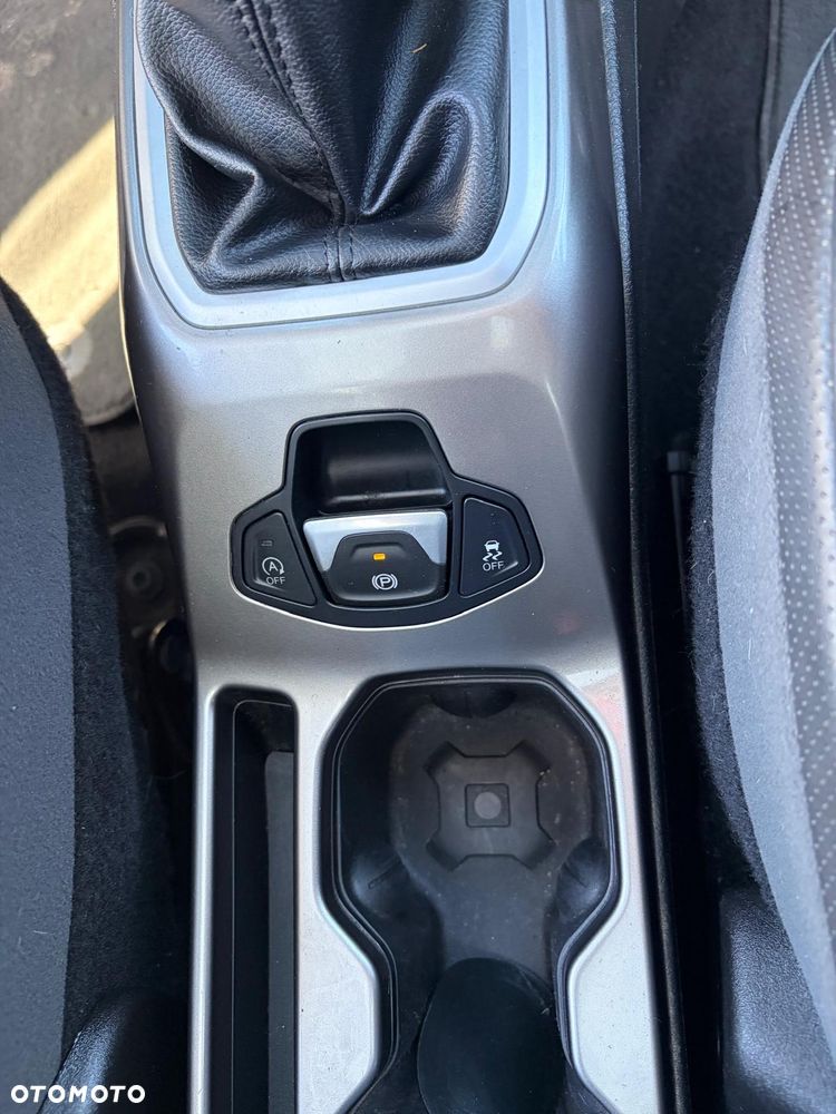 Jeep Renegade - 24