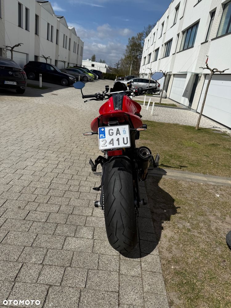 Ducati Monster - 5