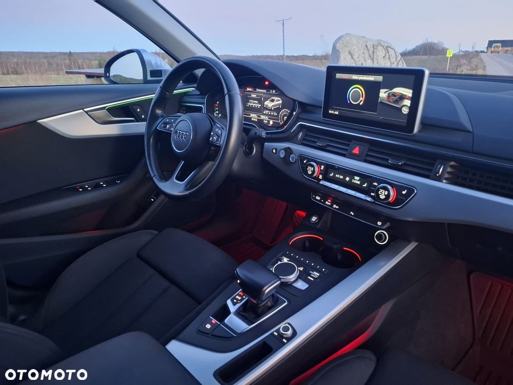 Audi A4 Avant 2.0 TDI S tronic - 26