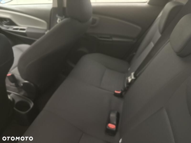 Toyota Yaris 1.0 Active - 19