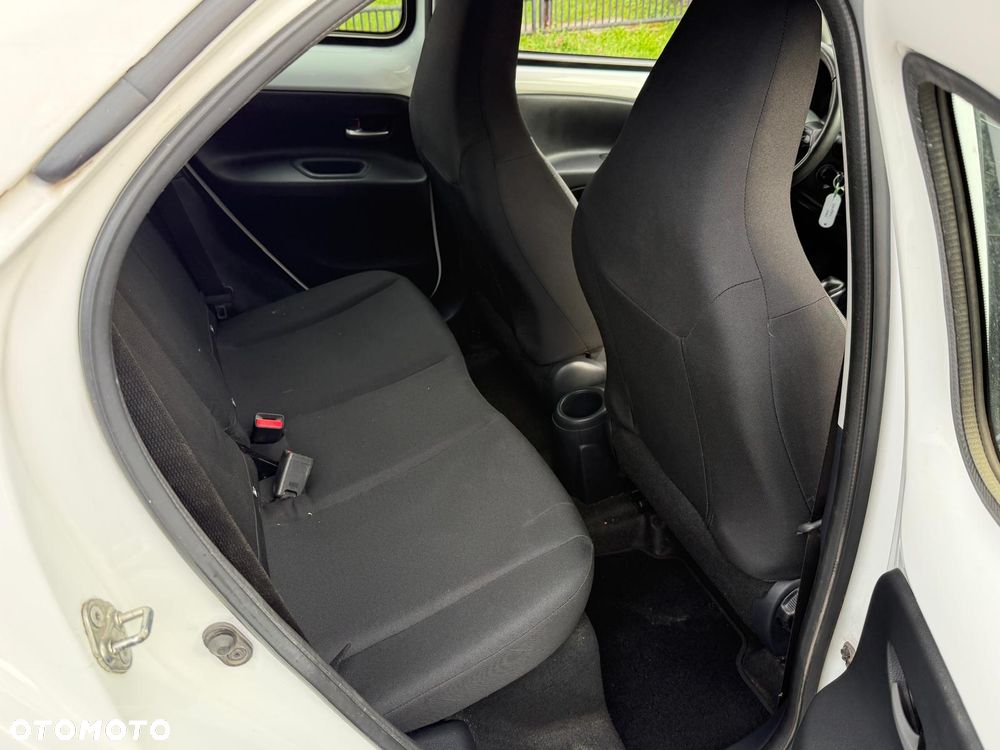 Toyota Aygo X 1.0 VVT-i Comfort CVT - 14