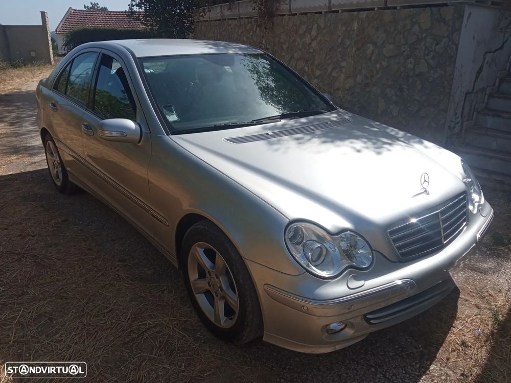 Mercedes-Benz C 220 CDI Avantgarde DPF - 3