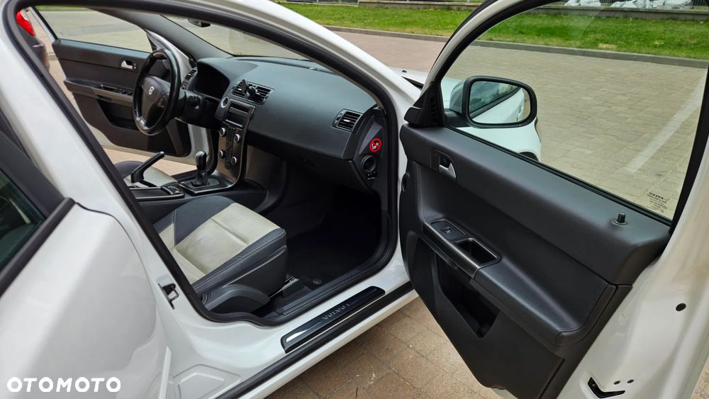 Volvo V50 D2 Kinetic - 18