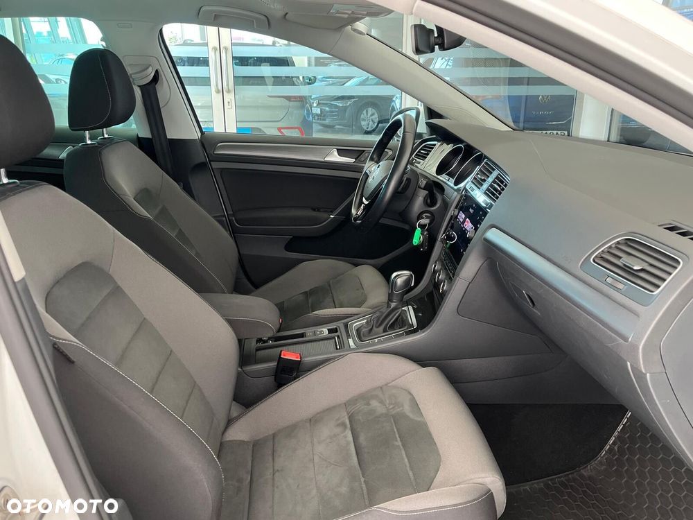 Volkswagen Golf 1.5 TSI BMT Evo Comfortline DSG - 20