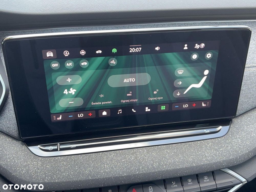 Skoda Octavia 1.5 TSI mHEV Selection DSG - 36