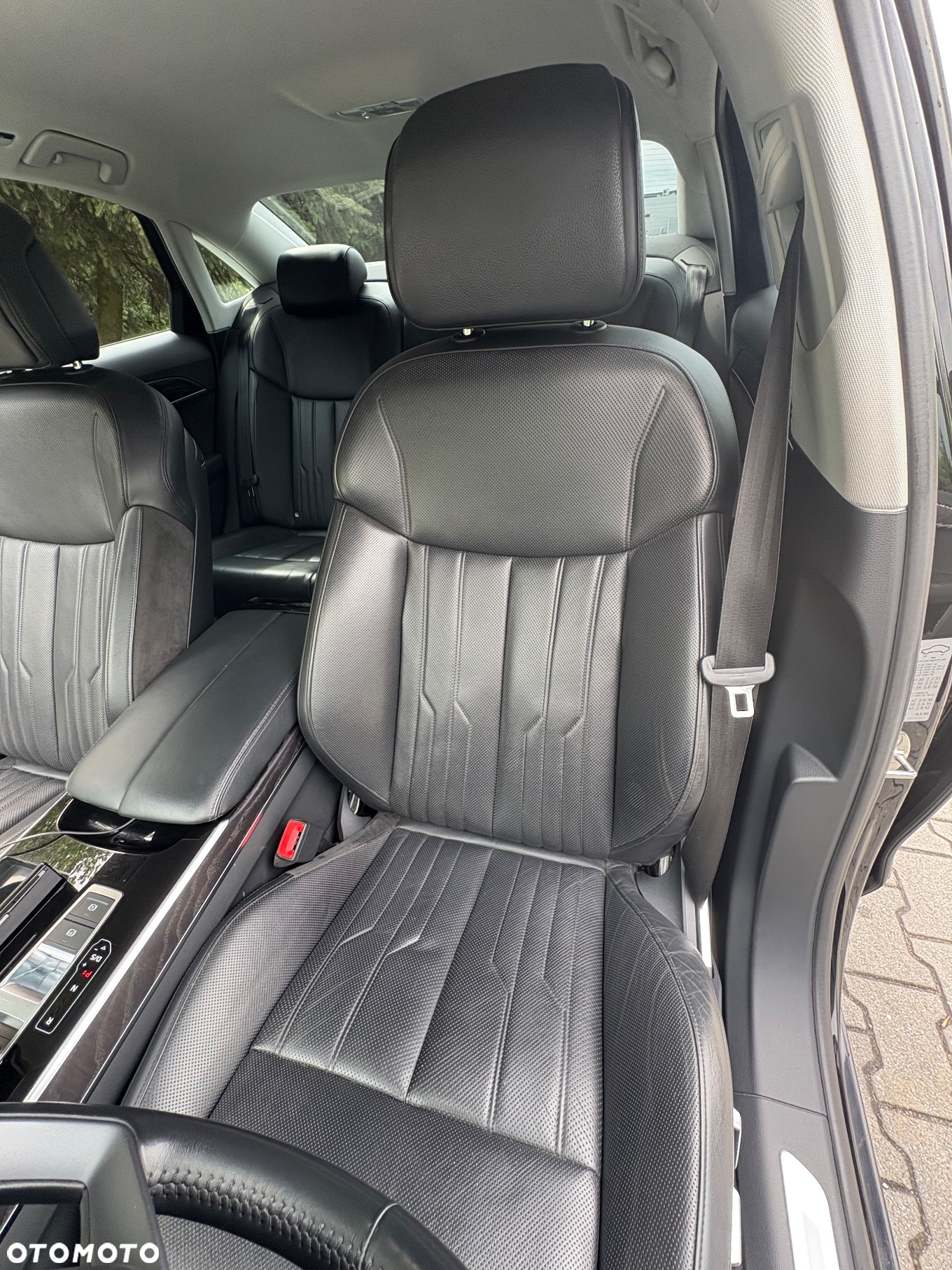 Audi A8 - 28