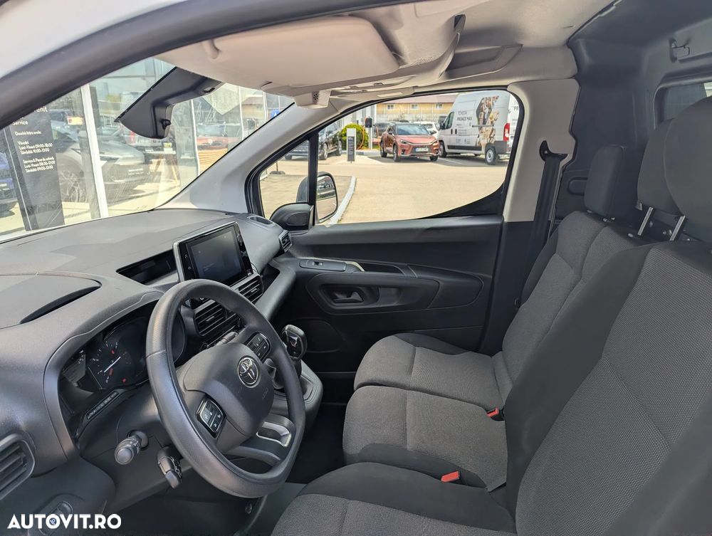 Toyota ProAce City - 14