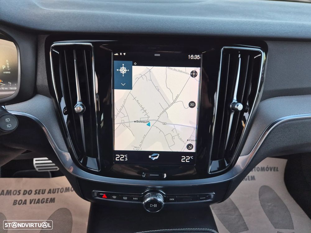 Volvo V60 2.0 T6 AWD TE R-Design - 25