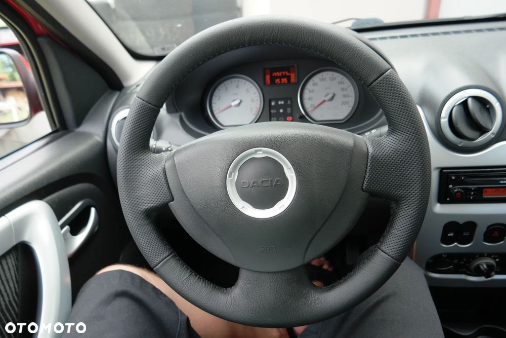 Dacia Sandero 1.6 Laureate - 30