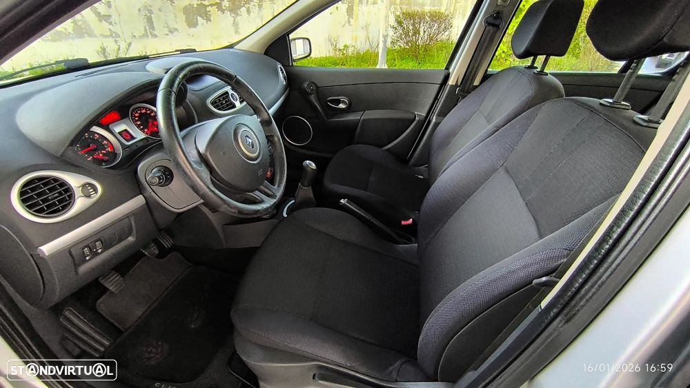 Renault Clio 1.2 16V Dynamique - 30