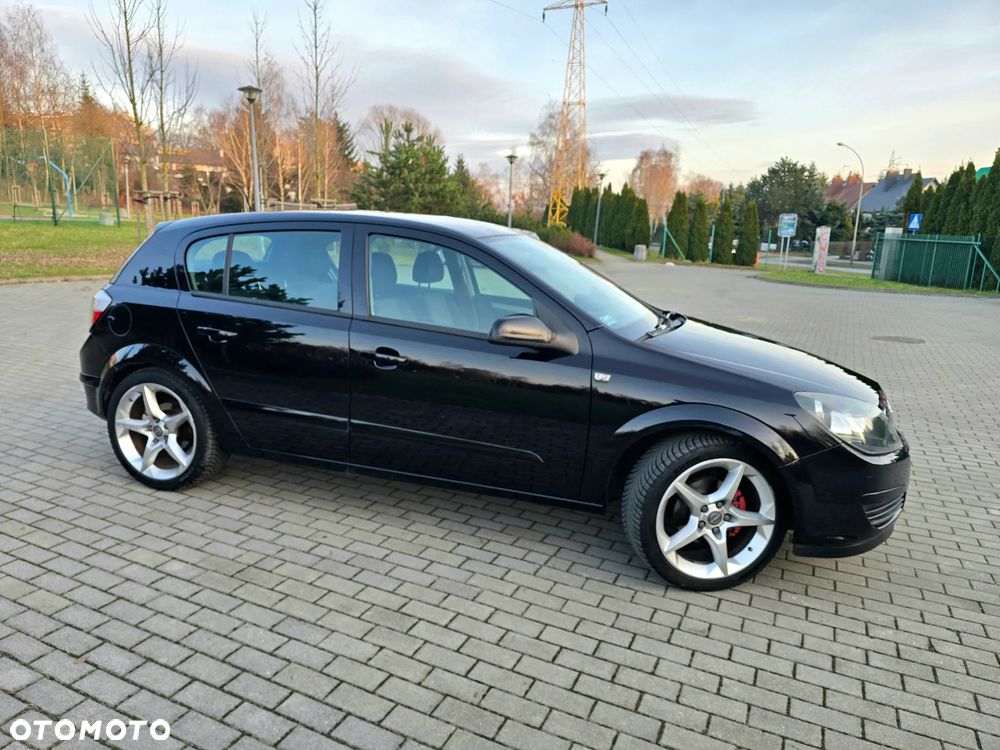 Opel Astra 1.8 Edition Plus - 2