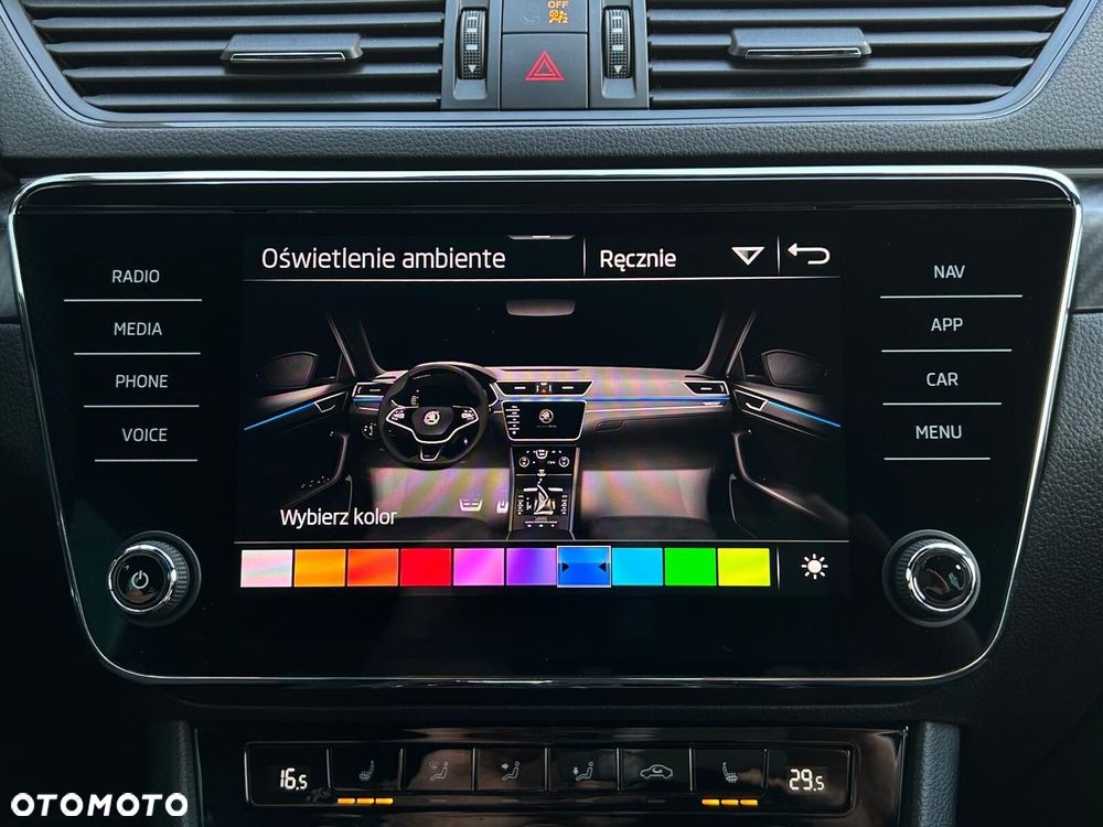Skoda Superb 2.0 TSI Sportline DSG - 36