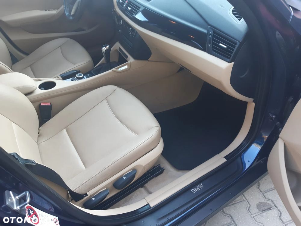BMW X1 sDrive18i Sport Line - 21