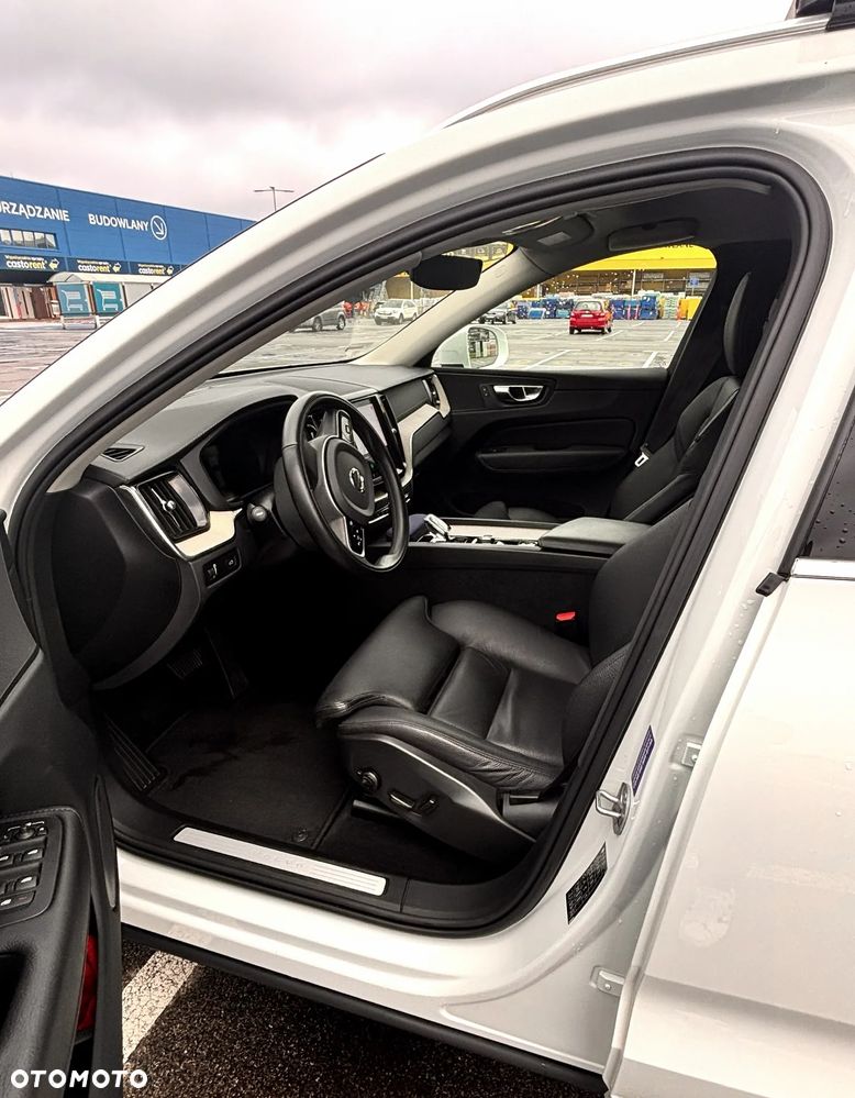 Volvo XC 60 B4 D Inscription - 10