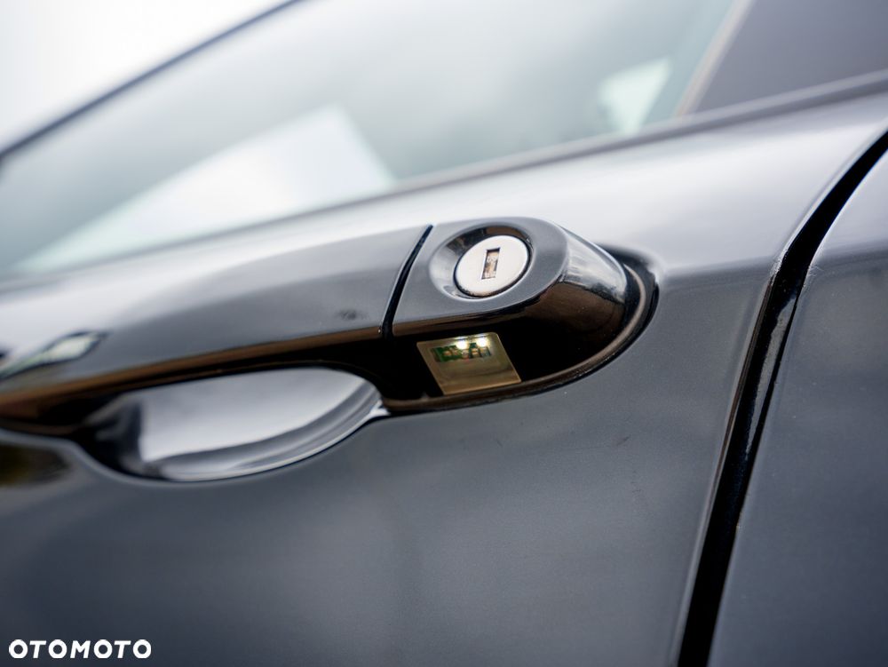 BMW Seria 3 320i Edition Exclusive - 39