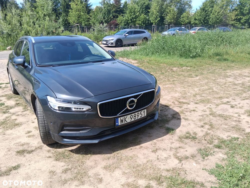 Volvo V90 D3 Geartronic Momentum Pro - 34