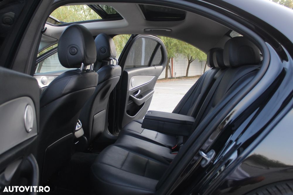 Mercedes-Benz E 220 d Aut. - 16