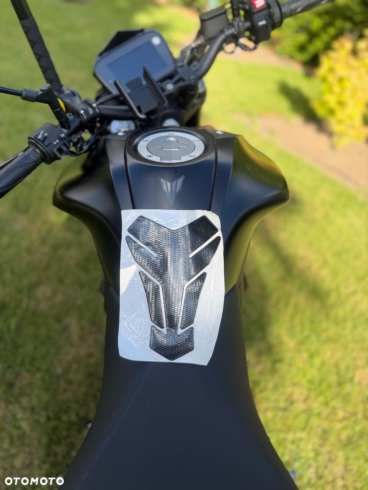 Yamaha MT - 7