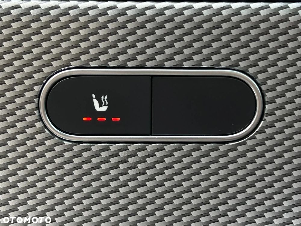 Mercedes-Benz Klasa A 220 d 4-Matic 8G-DCT - 37