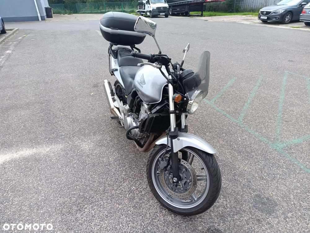 Honda CBF - 1