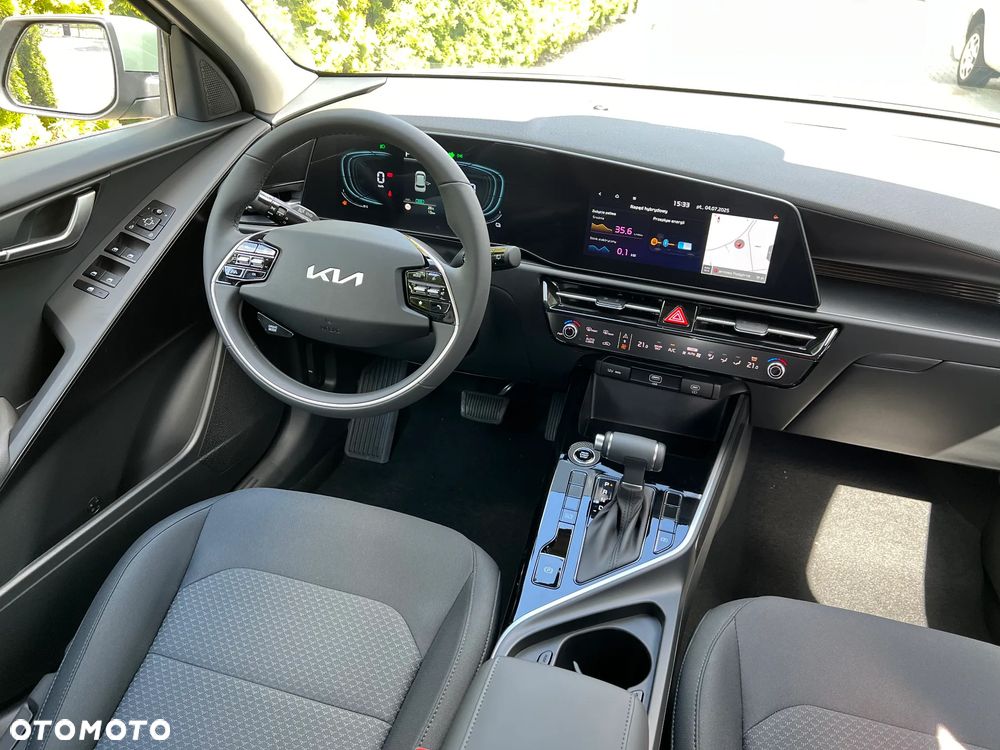 Kia Niro 1.6 GDI Hybrid M - 26